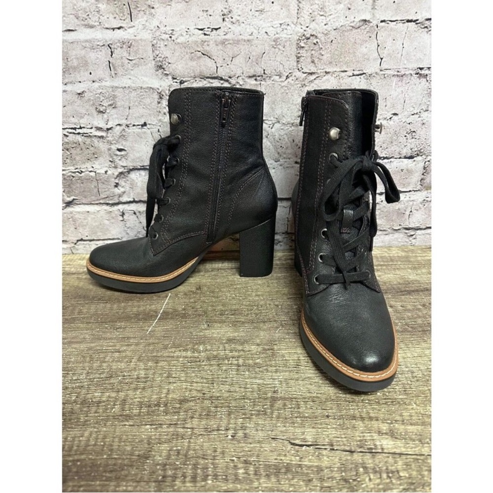 Naturalizer Women’s Callie Boots Black Leather Size 7.5 Lace Up NWOB